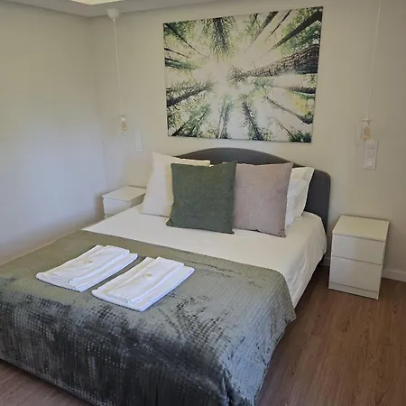 Lovely & Comfy Iii - Checkinhome Apartment *