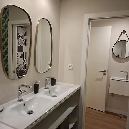 Lovely & Comfy Iii - Checkinhome Apartment *