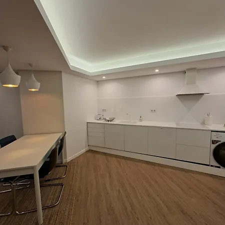 Lovely & Comfy Iii - Checkinhome Apartment Estoril